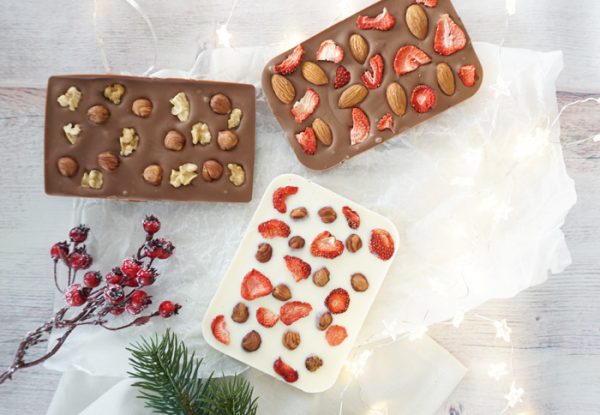 Eat Seasonal: Selbstgemachte Nuss-Schokolade | My Mirror World