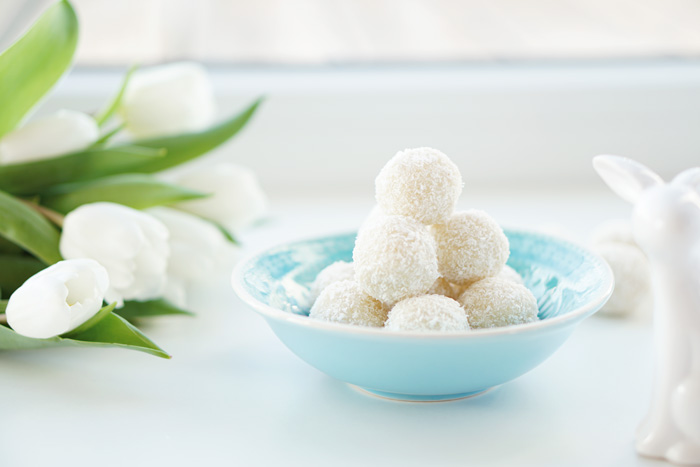 Gesunde vegane Raffaello – healthy vegan coconut balls