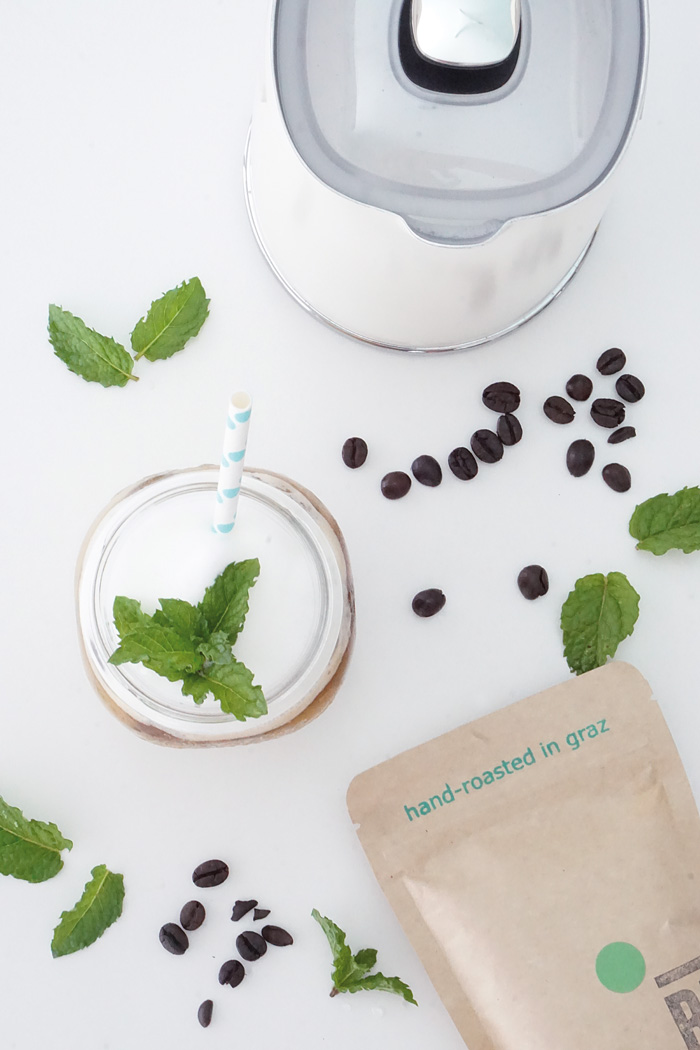 Iced Mint Coffee Eiskaffee mit selbstgemachtem Minzsirup 5