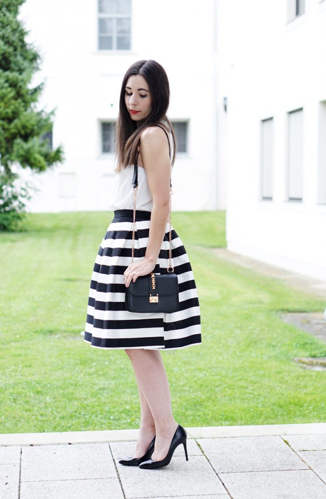 7 Ways to Wear Cross Body Bags My Mirror World