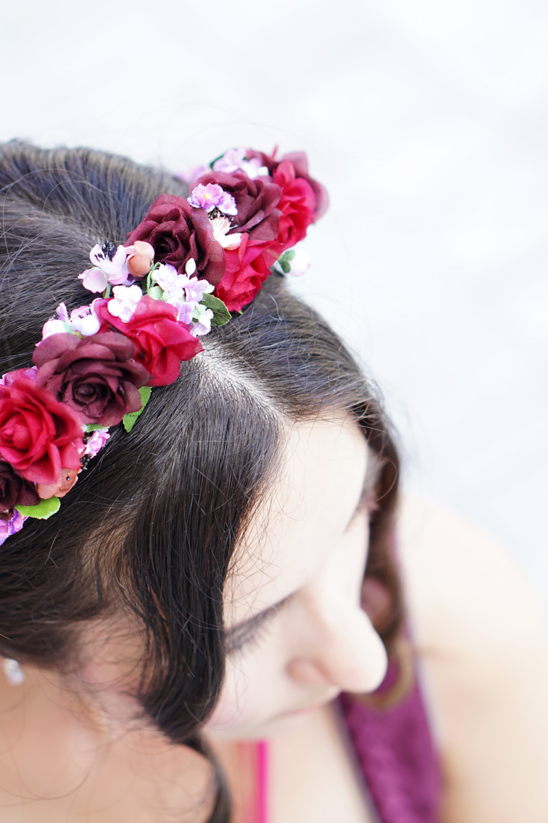 dirndl outfit we are flowergirls flowercrown mymirrorworld 3