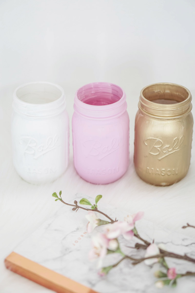 Selbstgemachte DIY Mason Jar Vasen