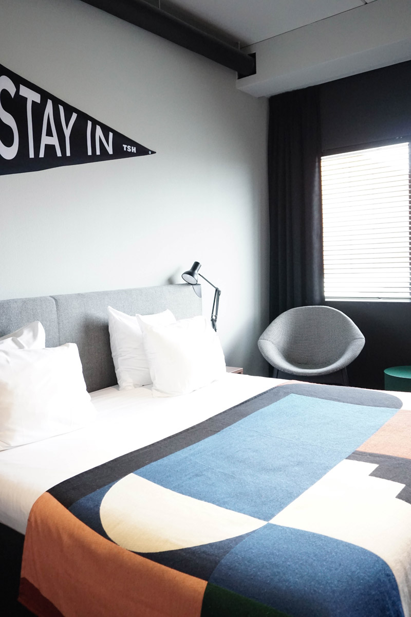 Übernachten in Amsterdam – Zimmer im The Student Hotel Amsterdam City