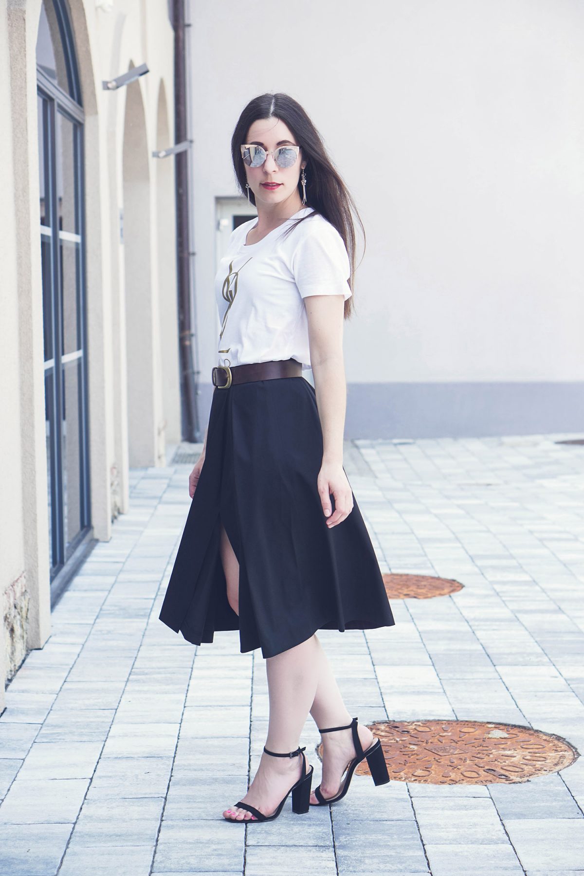 7 Ways To Wear Statement Shirts My Mirror World