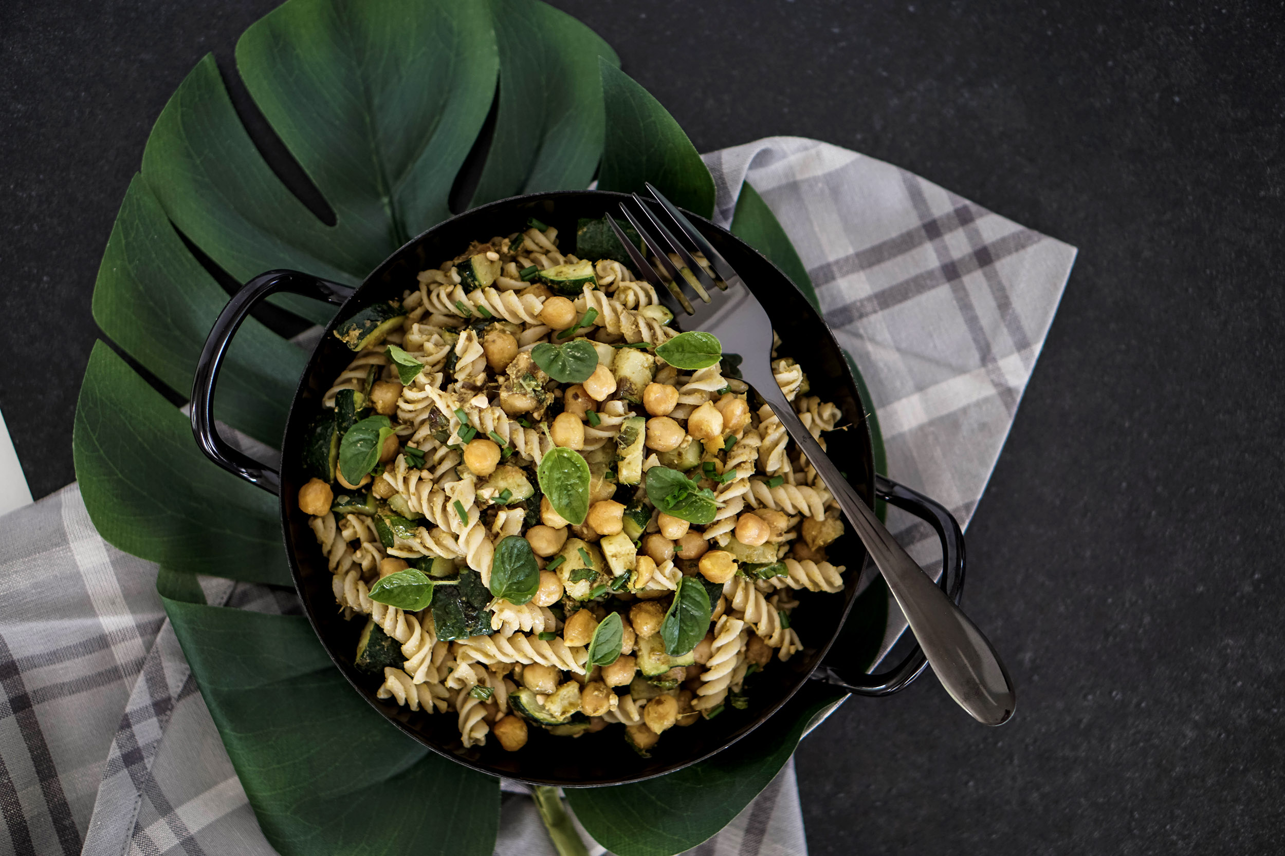 Green Pasta: Der perfekte „grüne“ Nudelsalat zum Mitnehmen ins Büro ...