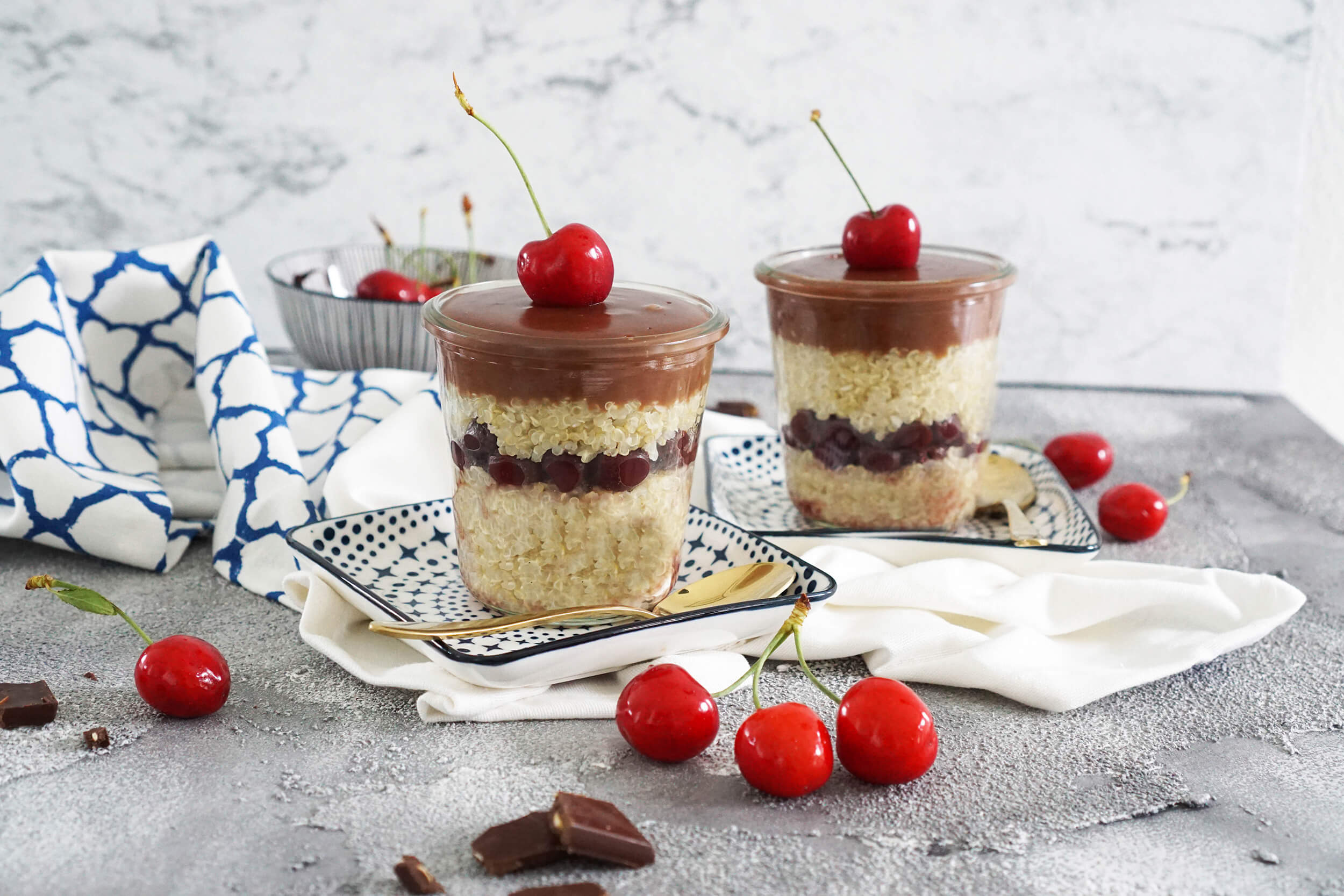 Quinoa Milchreis mit Kirschen und Schokopudding (vegan) - My Mirror World